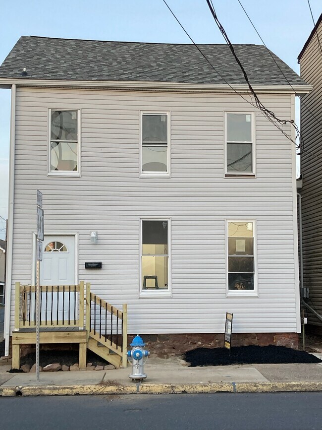 333 Ann St Unit 101, Middletown, PA 17057 Apartments in Middletown