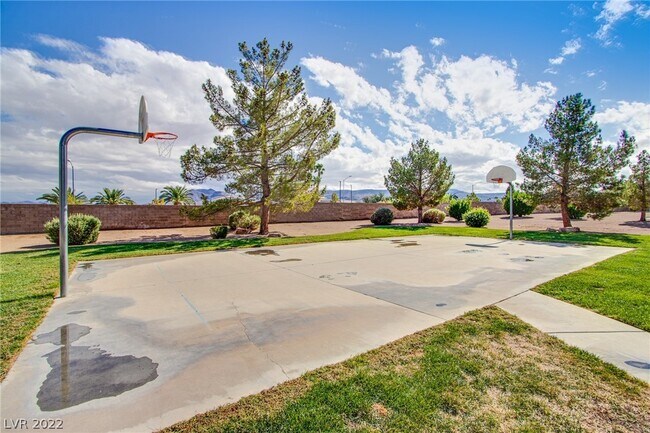 Building Photo - 1648 Aspen Meadows Dr