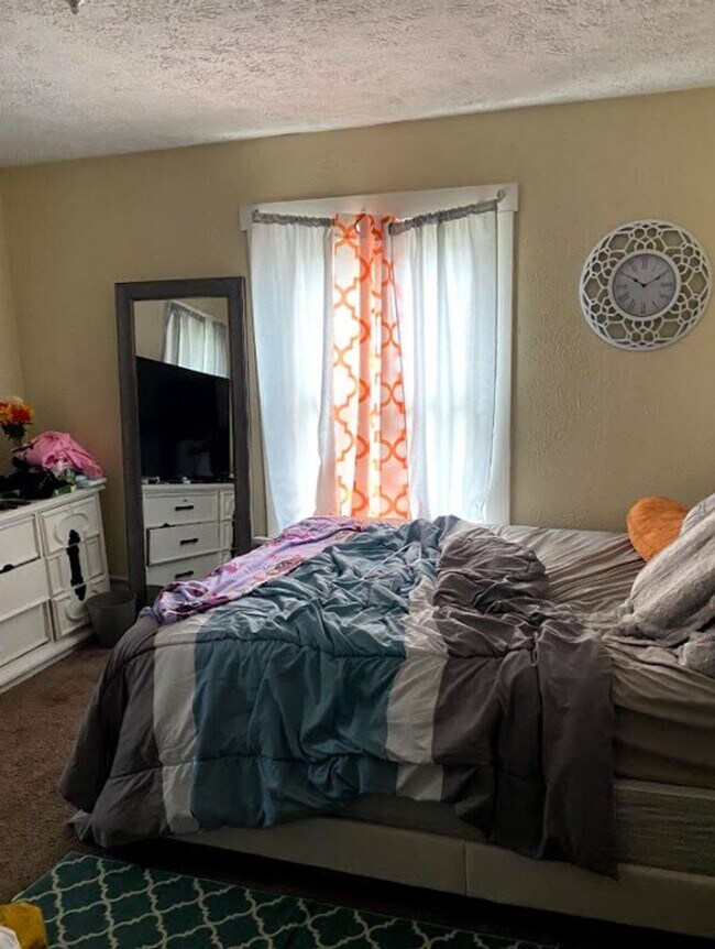 Foto del edificio - 1801 3rd St SE