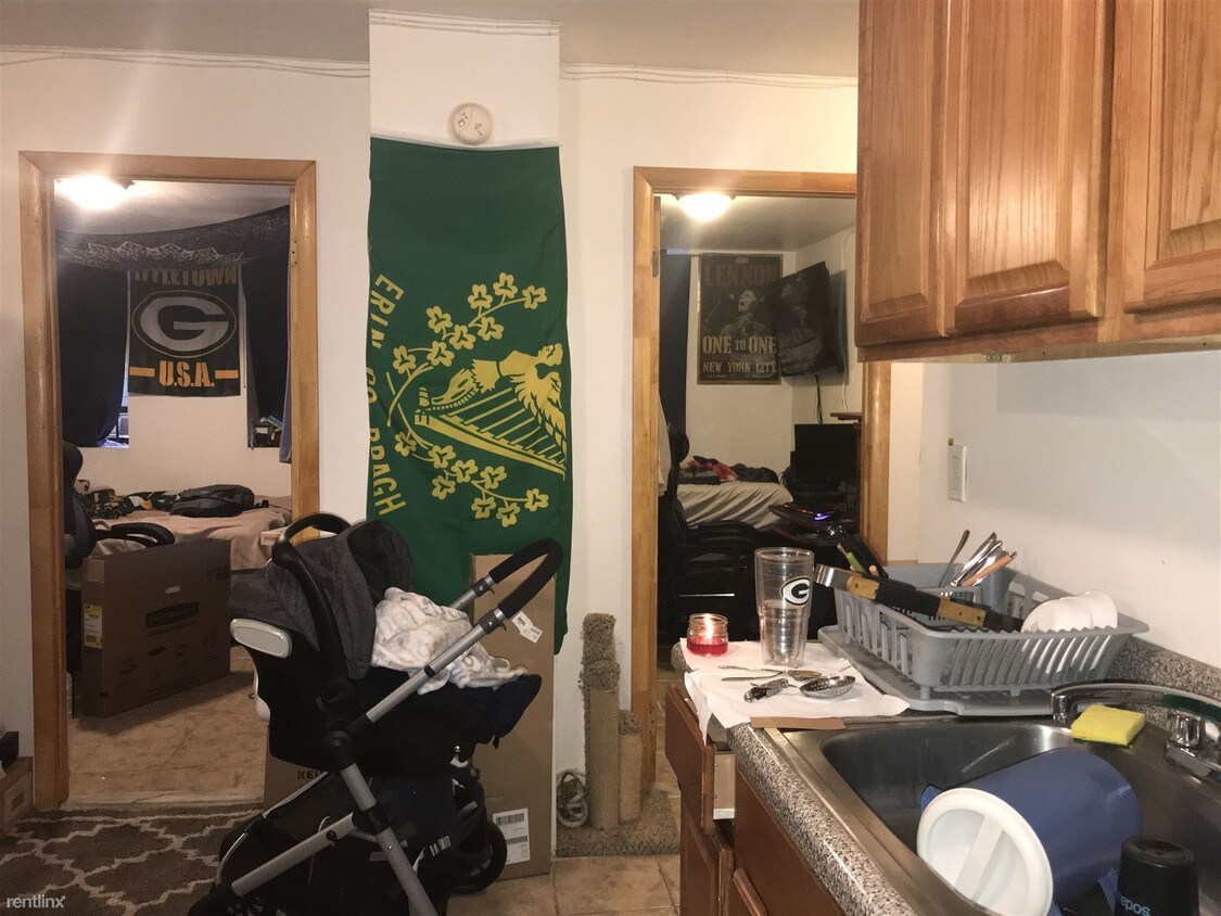 Primary Photo - 3 br, 1 bath Apartment - 240 W 238th St
