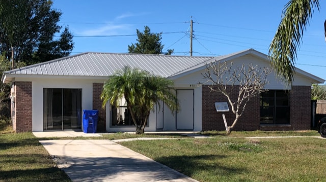 Building Photo - 401 Hillside Dr