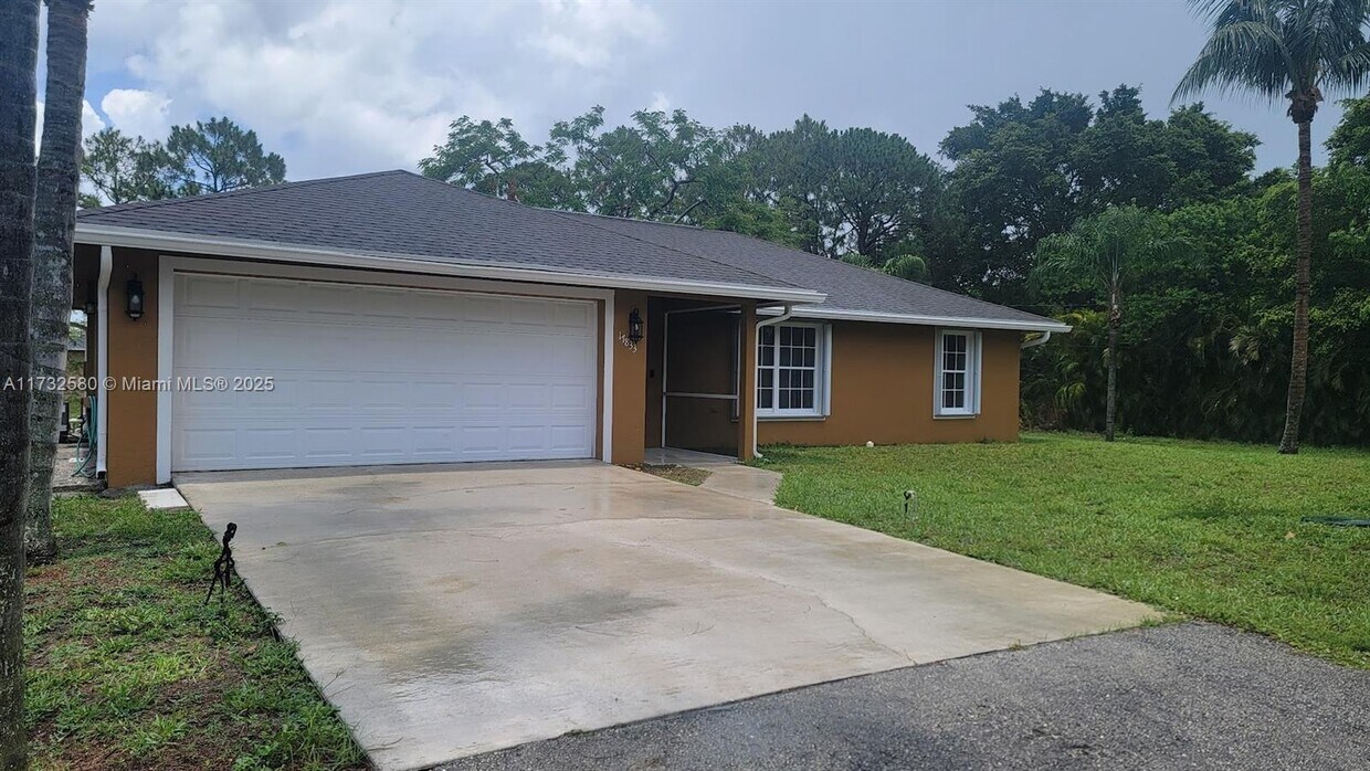 Foto principal - 17833 43rd Rd N