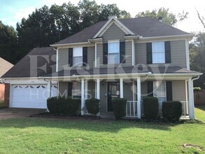 Building Photo - 3770 Richbrook Dr