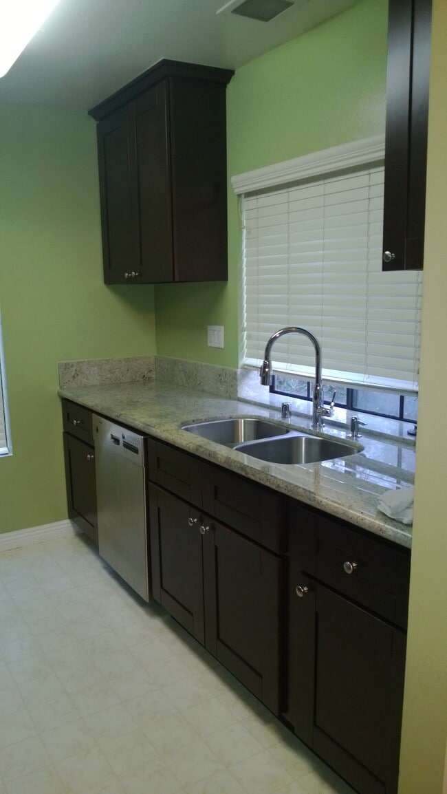Foto del edificio - 13104 Wimberly Sq