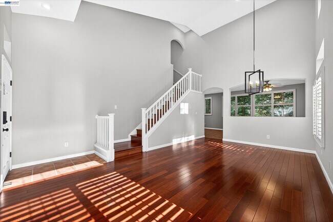 Foto del edificio - 133 Sundance Pl