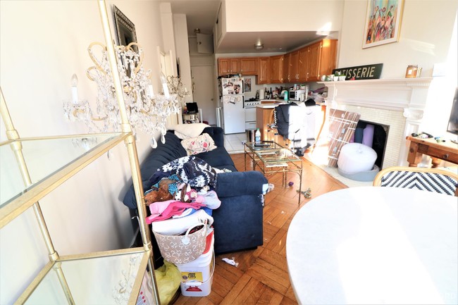 Building Photo - 41 West 85th Street