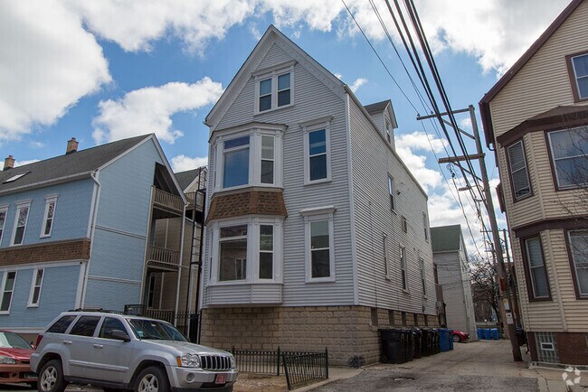 Building Photo - 1211 W Melrose St