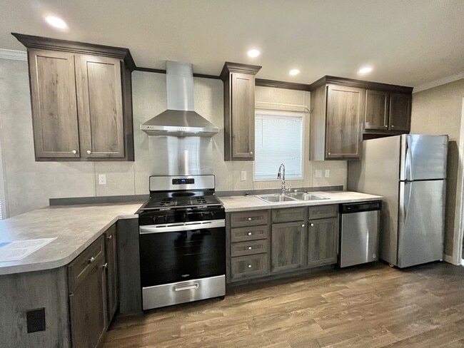 Building Photo - 3701 2nd St