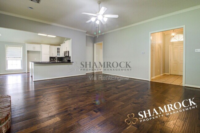 Foto del edificio - 3005 Comanche Trail