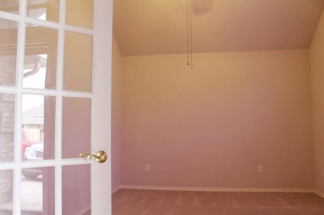 Foto del edificio - 8832 Fayetteville Dr
