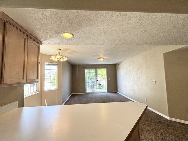 Building Photo - 1311-1200 1200 W