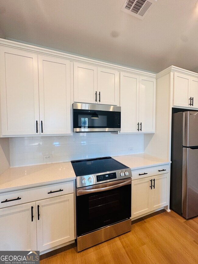 Building Photo - 103 Pk Rdg Cir