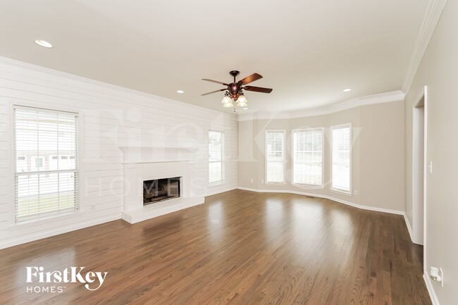 Foto del edificio - 3030 Weatherford Dr