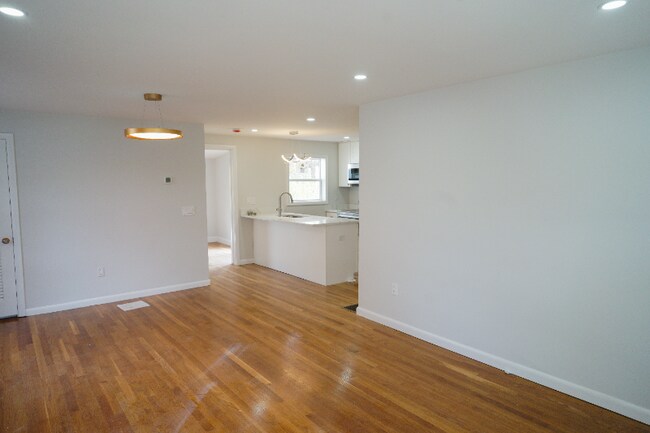 Foto del edificio - 8 Sussex Ln