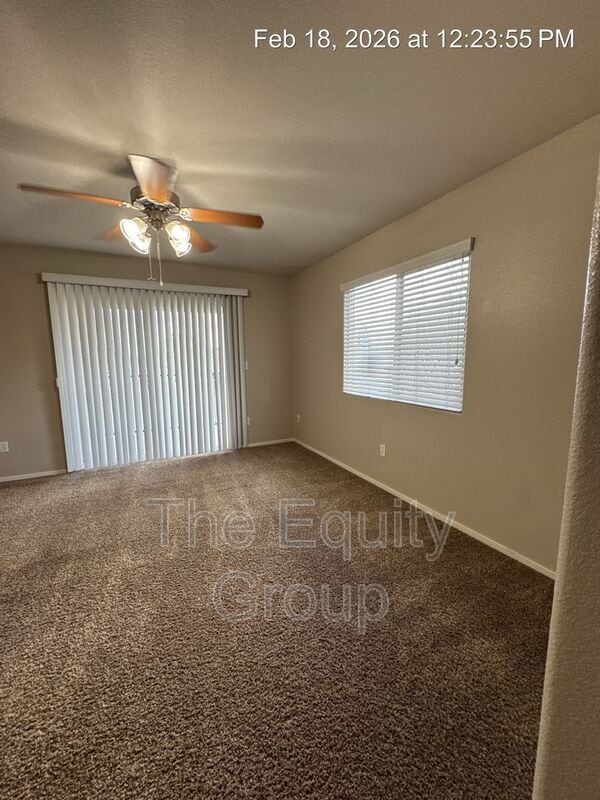 Building Photo - 2647 W Lark Ave