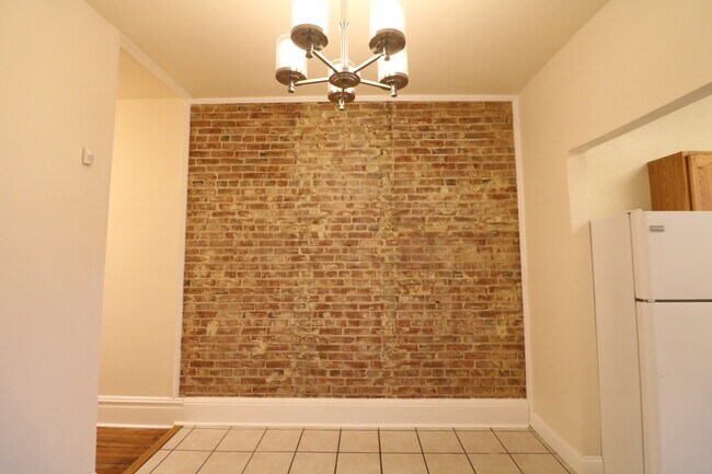 Building Photo - 3846 Cleveland Ave
