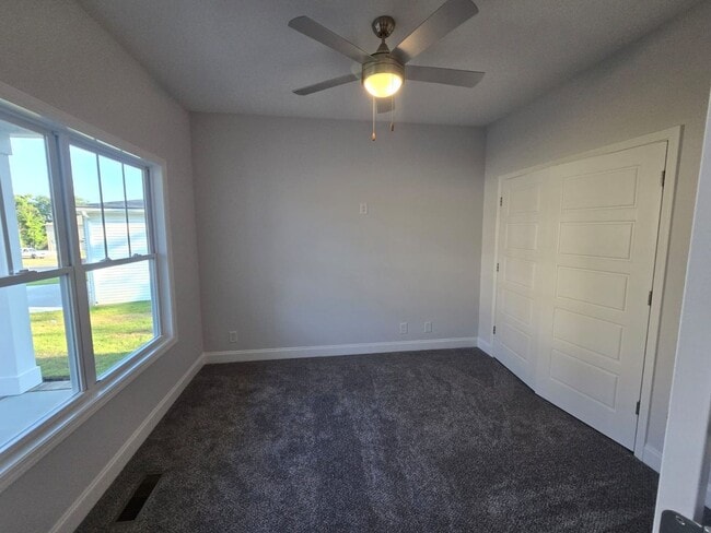 Building Photo - 1 Month Free! New Construction Ruby Floor ...