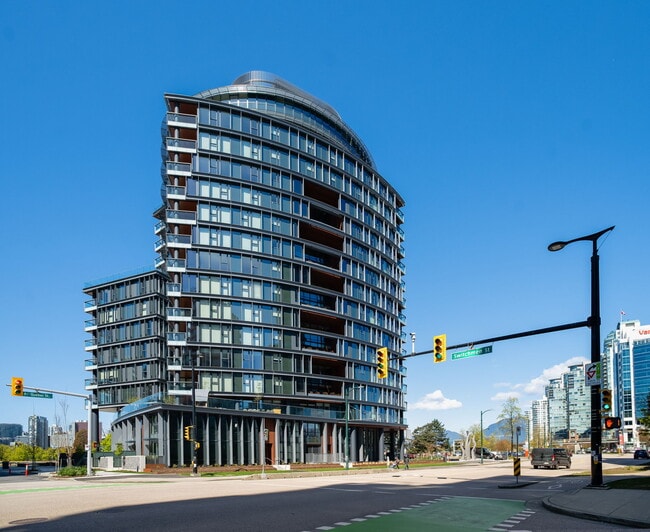Building Photo - 1601 Quebec St