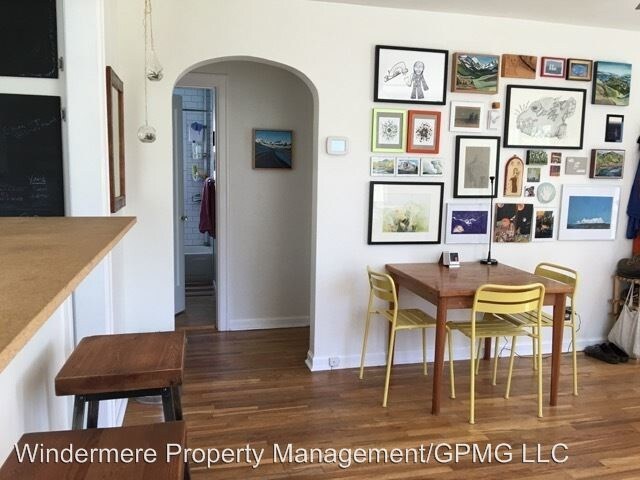 Foto del edificio - 2 br, 1 bath House - 2610 Regan Ave
