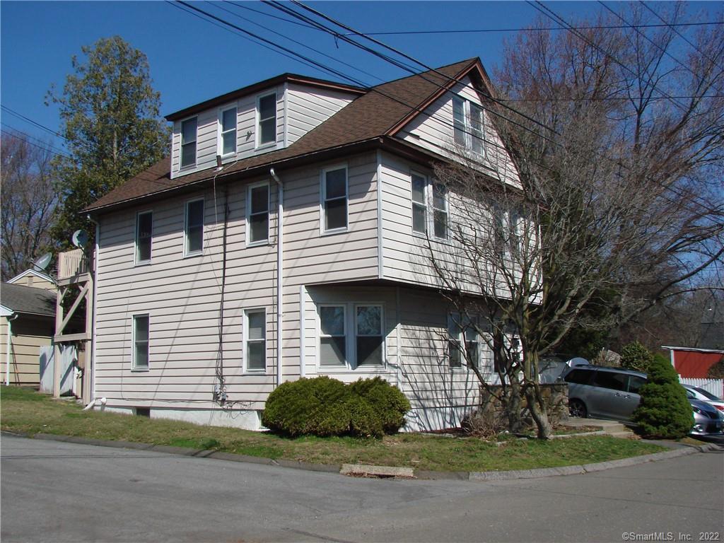 Primary Photo - 246 Old Stratfield Rd
