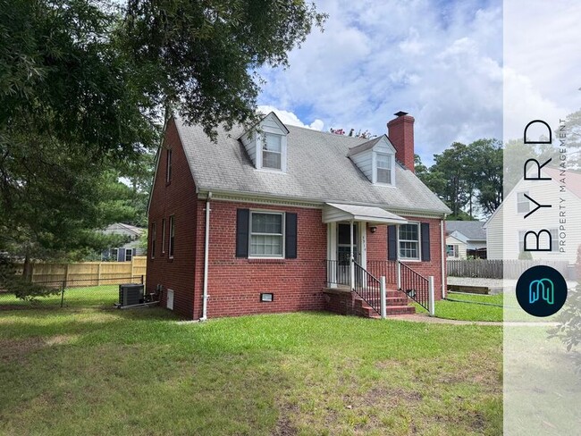 Building Photo - 5914 Monument Ave