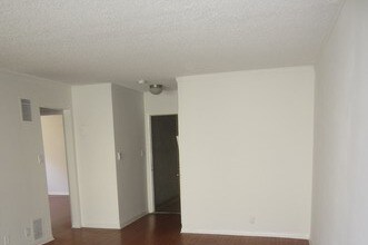 Building Photo - 1622 S Beverly Glen Blvd