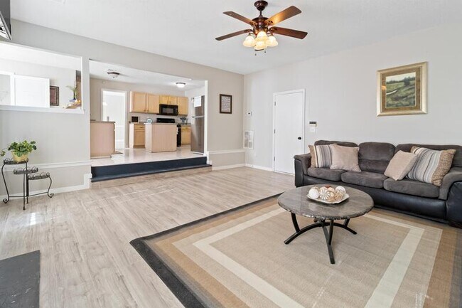 Building Photo - 3698 Thistle Oak Trce