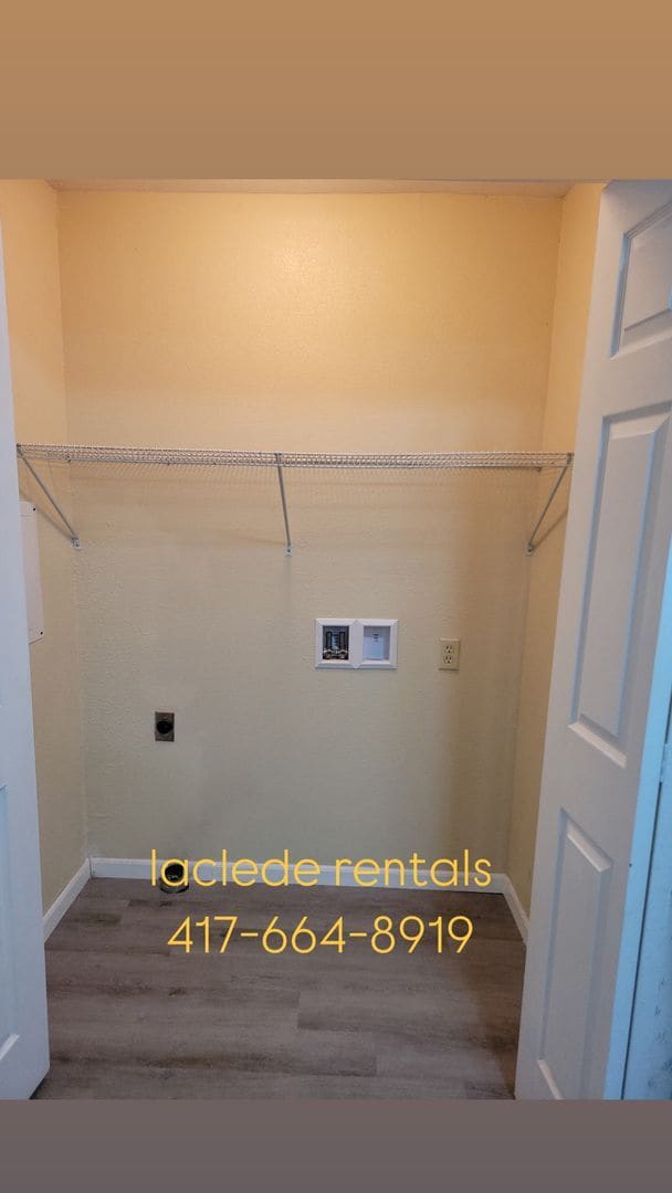 Building Photo - 407 Beckett St