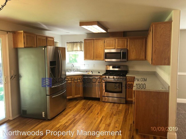 Building Photo - 3 br, 2 bath House - 1693 Alexis Way