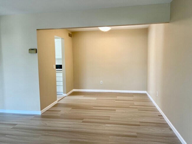 Foto del edificio - 42127 Gladwin St