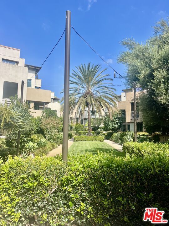 Foto del edificio - 5849 S Sparrow Ct