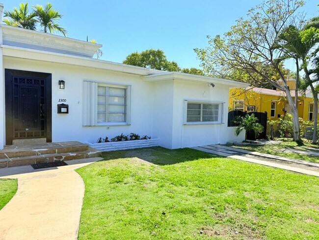 Foto del edificio - 2300 SW 24th St