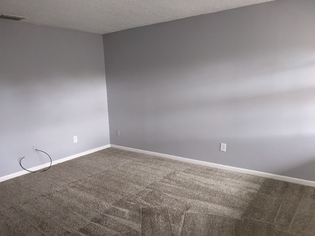 Foto del edificio - 3215 Baird Ave