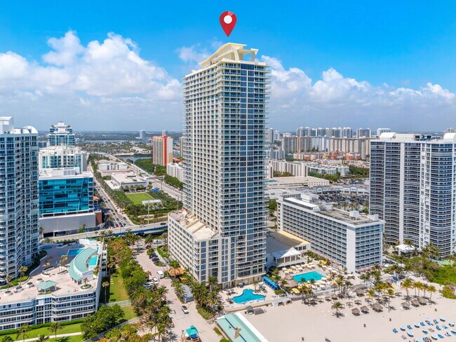 Foto del edificio - 16699 Collins Ave