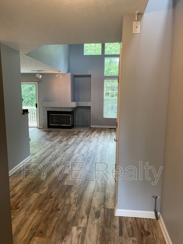 Building Photo - 3946 W Summit Ridge Dr
