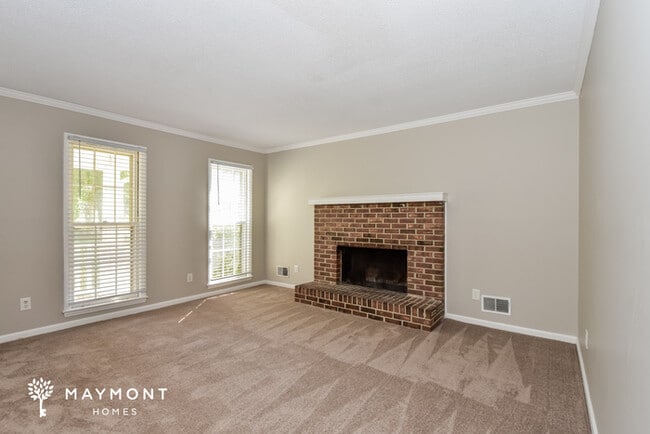 Building Photo - 202 Lockshire Rd