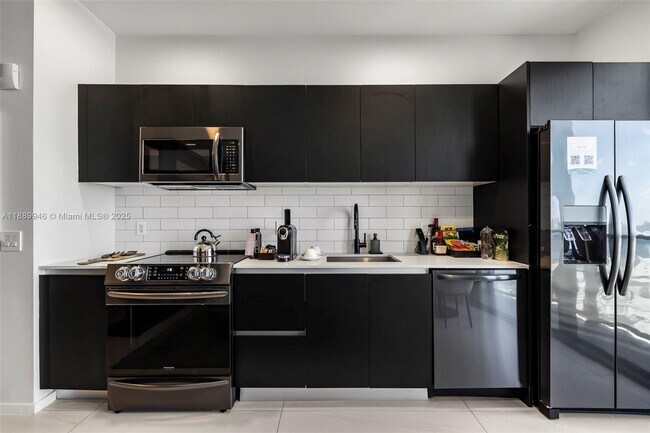 Foto del edificio - 398 NE 5th St