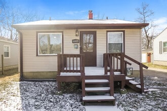 Building Photo - 6667 E 17th St