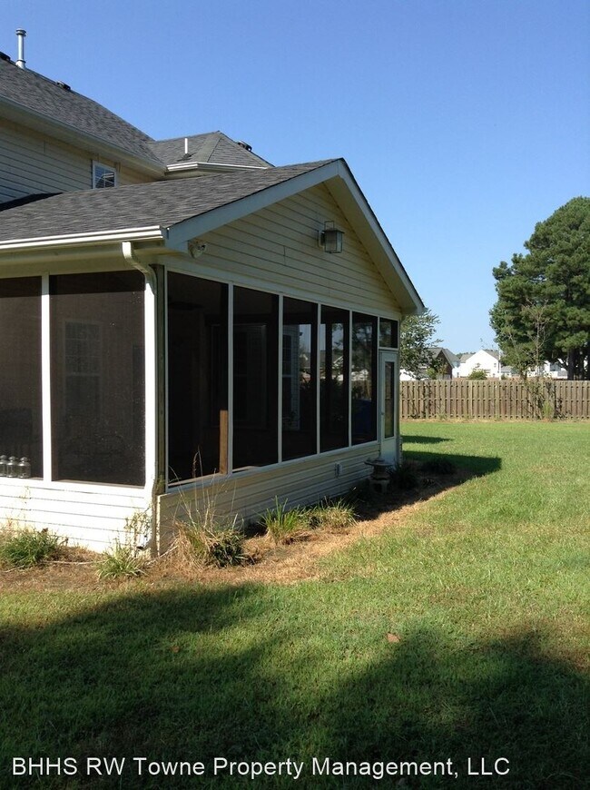 Building Photo - 4 br, 2.5 bath House - 3403 Arlo Court