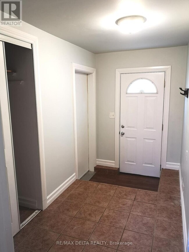 Building Photo - 1758 Bromont Way