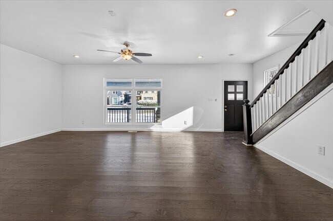 Photo - 2250 N Capitol Ave House