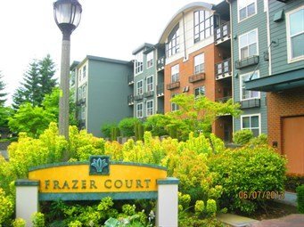 Downtown Redmond. Secured Garage parking ... - Downtown Redmond.  Secured Garage parking ...