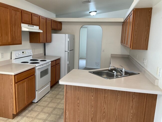 Building Photo - 2948 Trinity Peaks Way