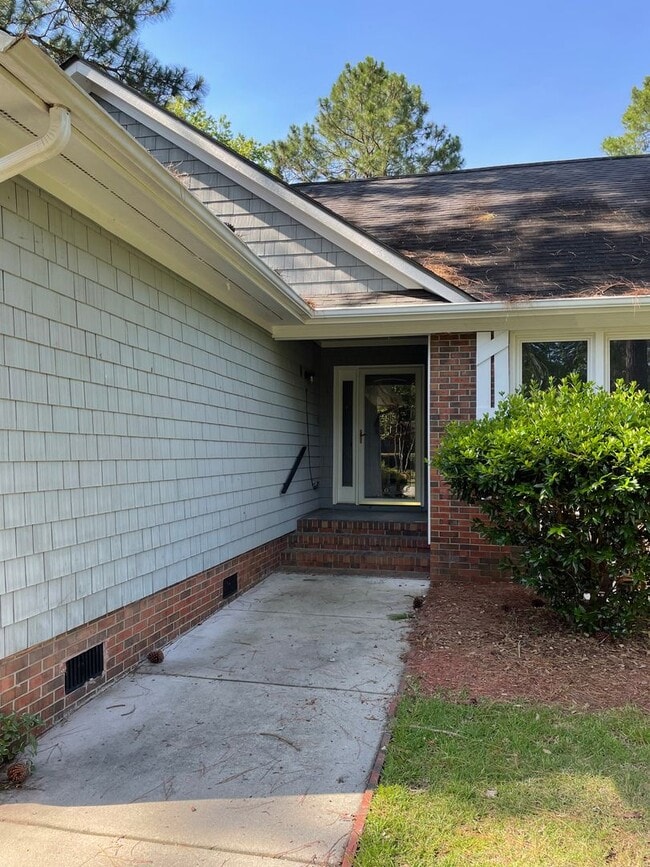 Building Photo - 904 Shipyard Point