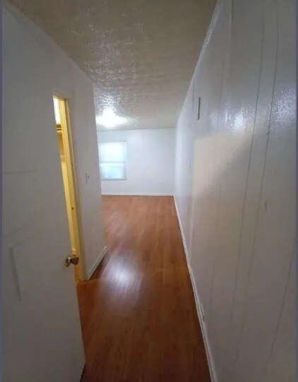 Building Photo - 712 Old Roane St