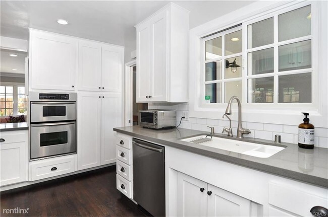 Foto del edificio - 4 br, 2 bath House - 2024 Highland Dr