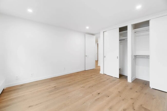 Foto del edificio - 227 E 59th St