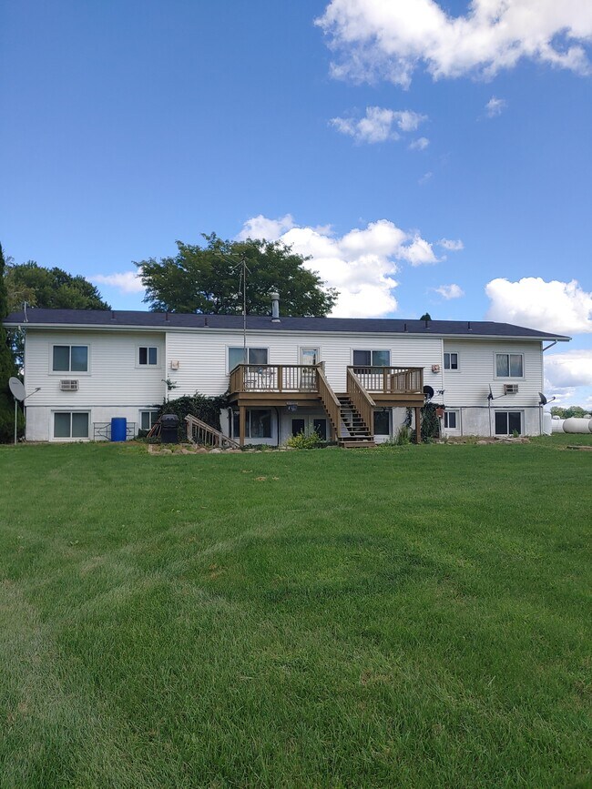 Foto del edificio - 1253 Cochrane Rd