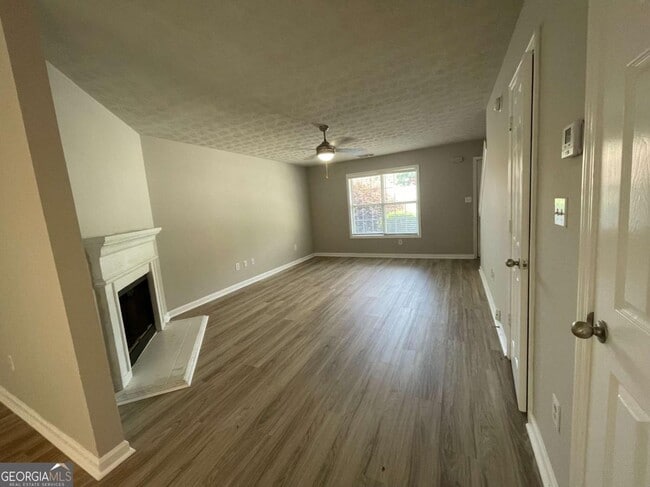 Building Photo - 2077 Patterson Park Pl
