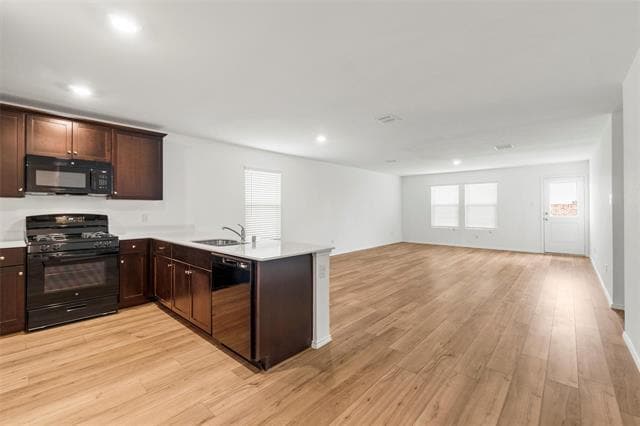 Building Photo - 1708 Helmoken Falls Dr